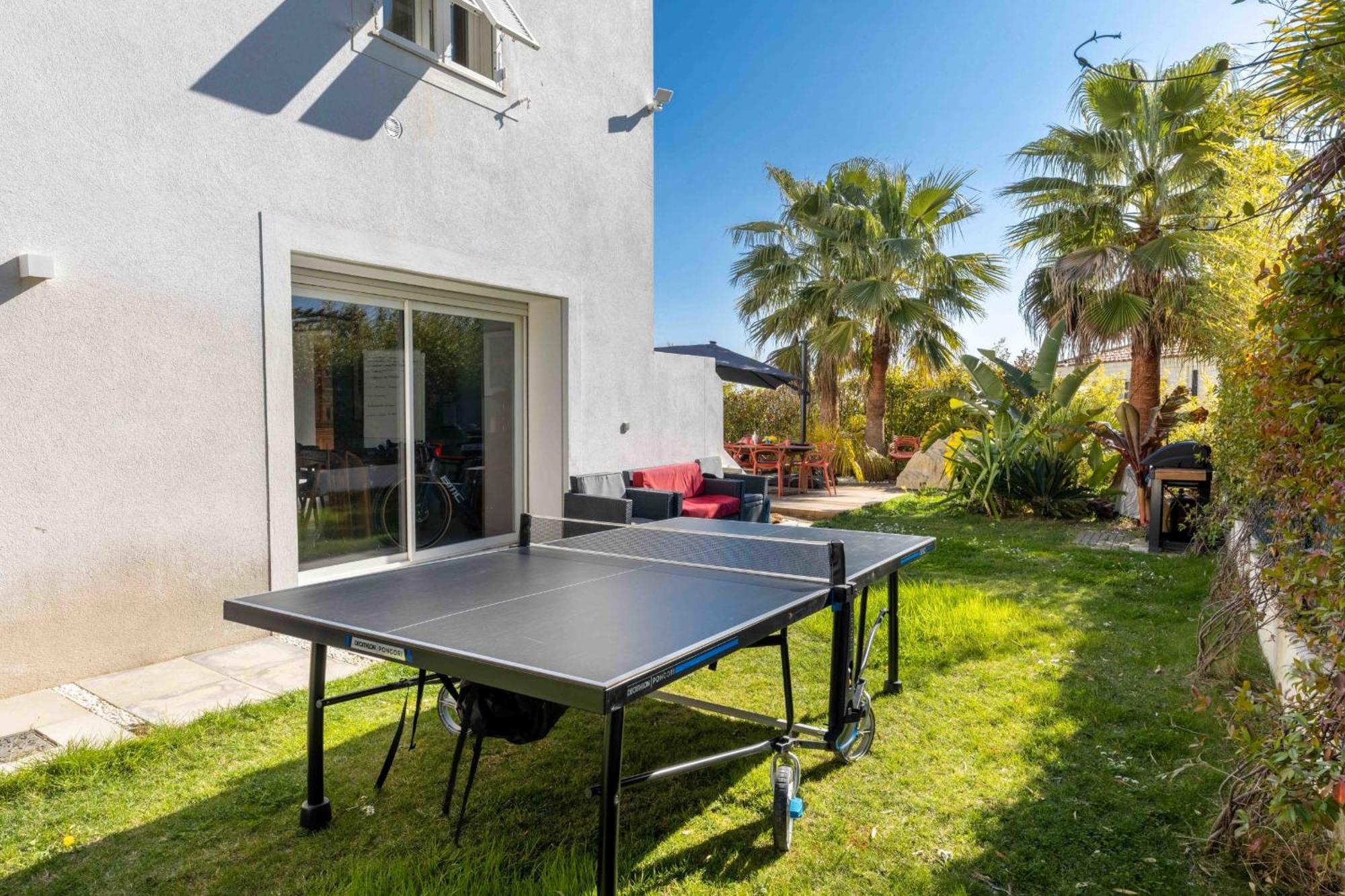 Beautiful - Garden - Pool - Sea View Villa